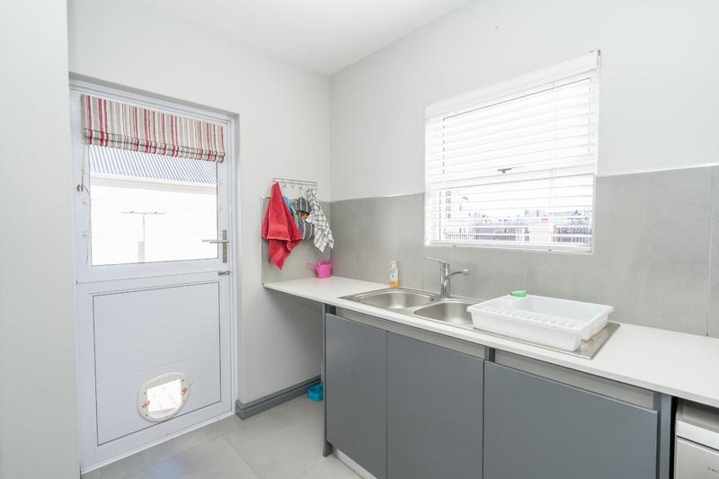 4 Bedroom Property for Sale in Laguna Sands Western Cape